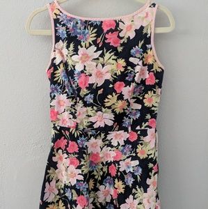 Vintage Women's Floral Black Dress Size 6 Medium